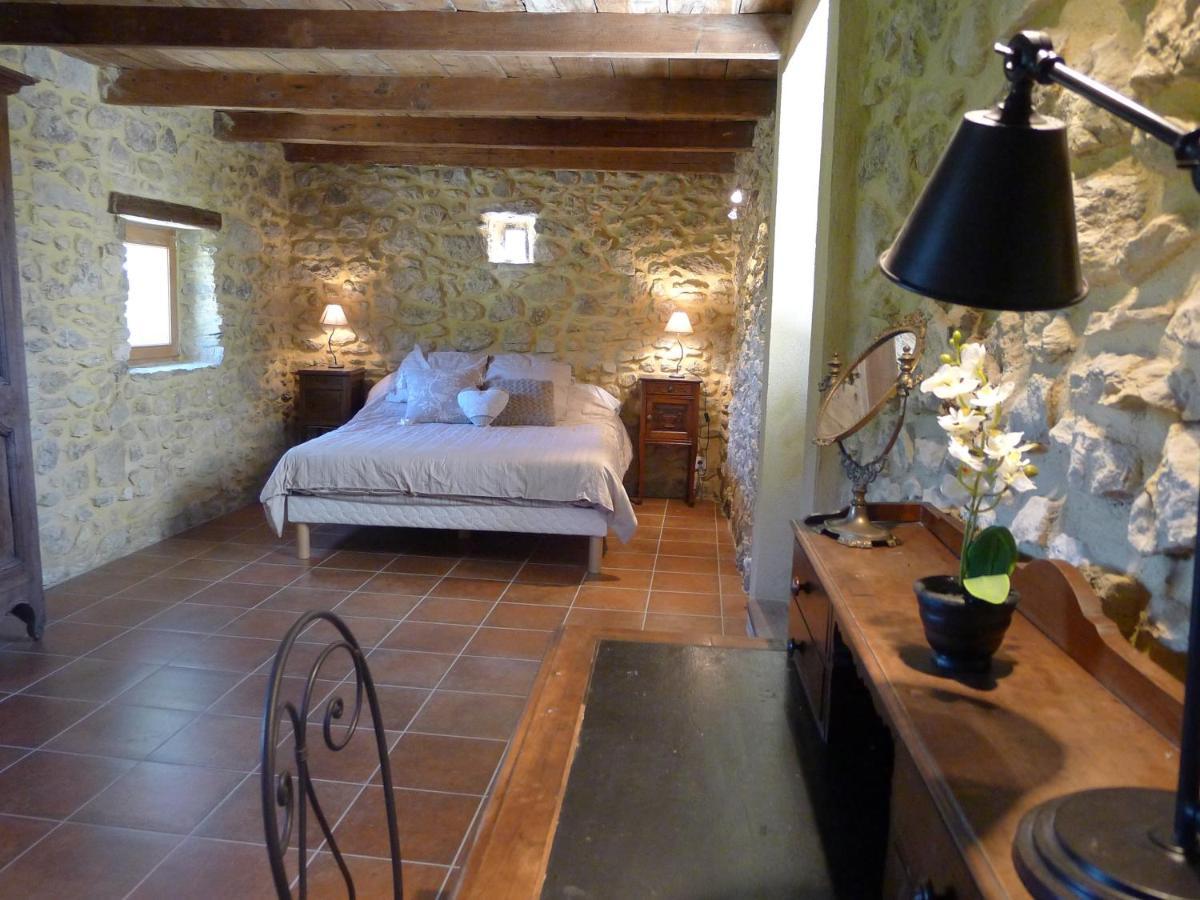 Bourg-Saint-Andéol Domaine De Cousignac B&B 외부 사진